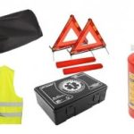 Kit Siguranta Auto complet omologat R.A.R Stingator 1kg 2x Triunghi Trusa Medicala Geanta Vesta